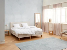 Koelende-Elevationsseng-Sand-180x200-1_11a95f58-761d-4c10-967a-541e78225506-1.webp