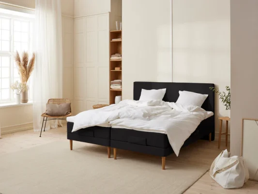 Trykaflastende-elevationsseng-sort-180x200-1_d0d40251-03c2-4835-aa36-1554ee35e373